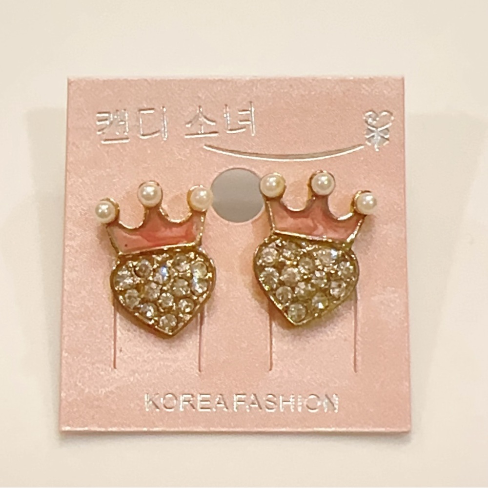 Korean Fashion 4 Pairs Pearl Trim/Rhinestones/Bow/heart/love Stud Earrings Brea - Picture 6 of 6